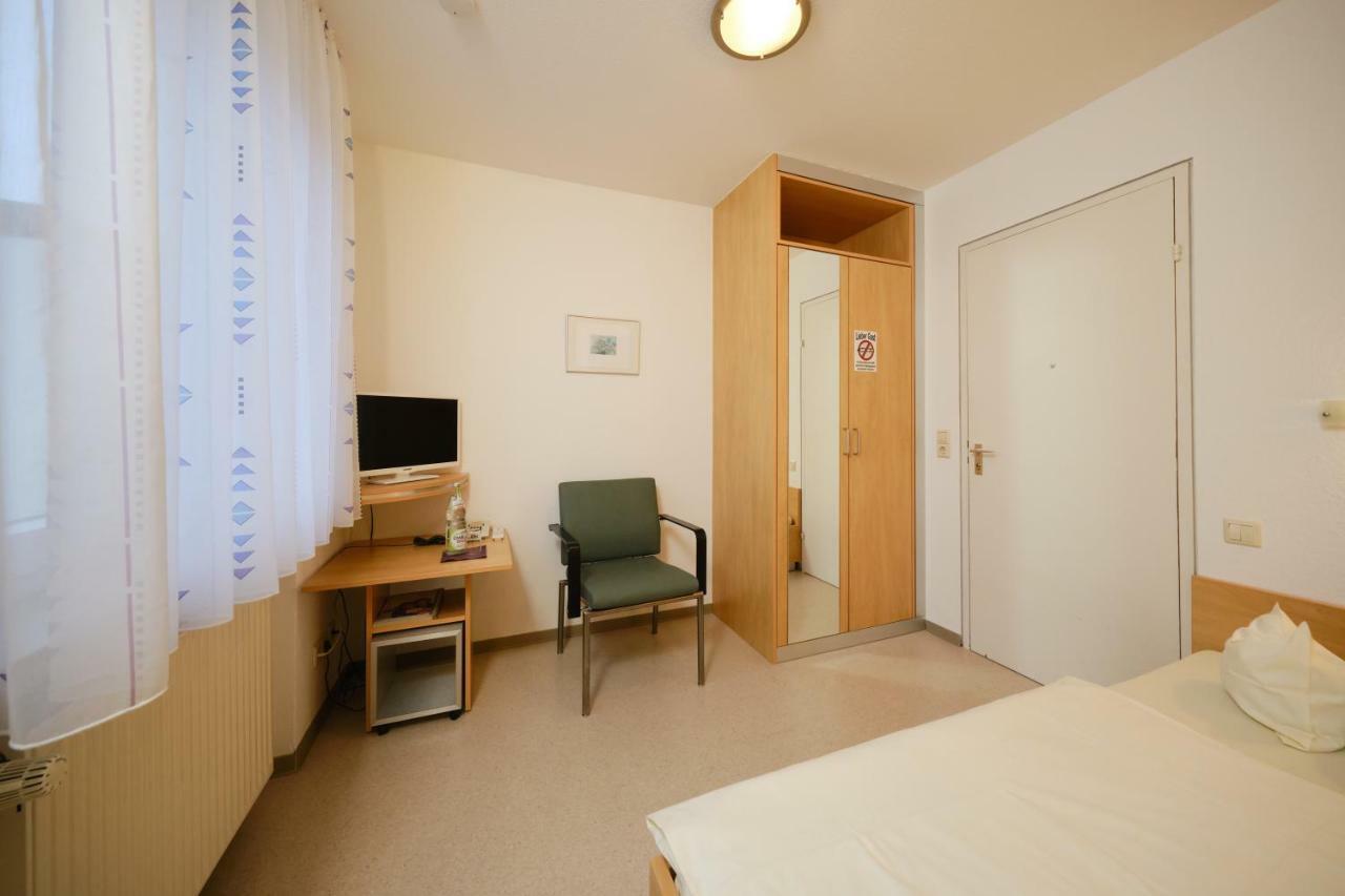 Gaestehaus Schumm Murrhardt Bagian luar foto